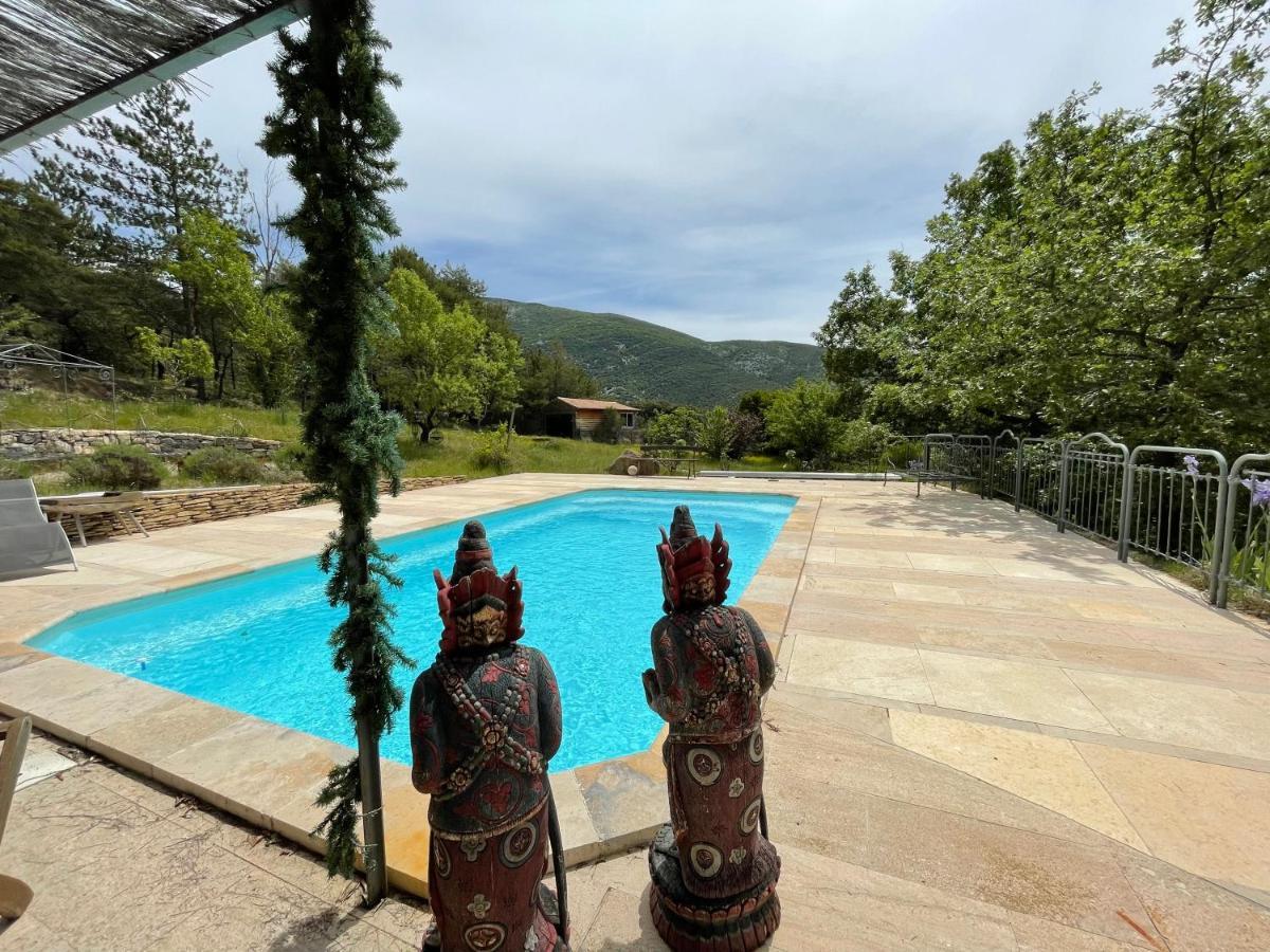 Gite "Bois-Mariage" Mollans-sur-Ouveze ภายนอก รูปภาพ